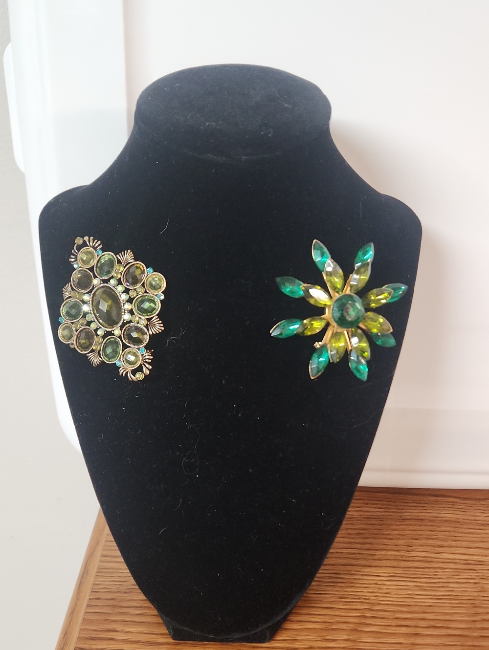 Green Crystal And Floral Brooch - Women's Jewelry